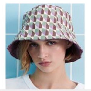 ZARA LADIES PRINTED BUCKET HAT